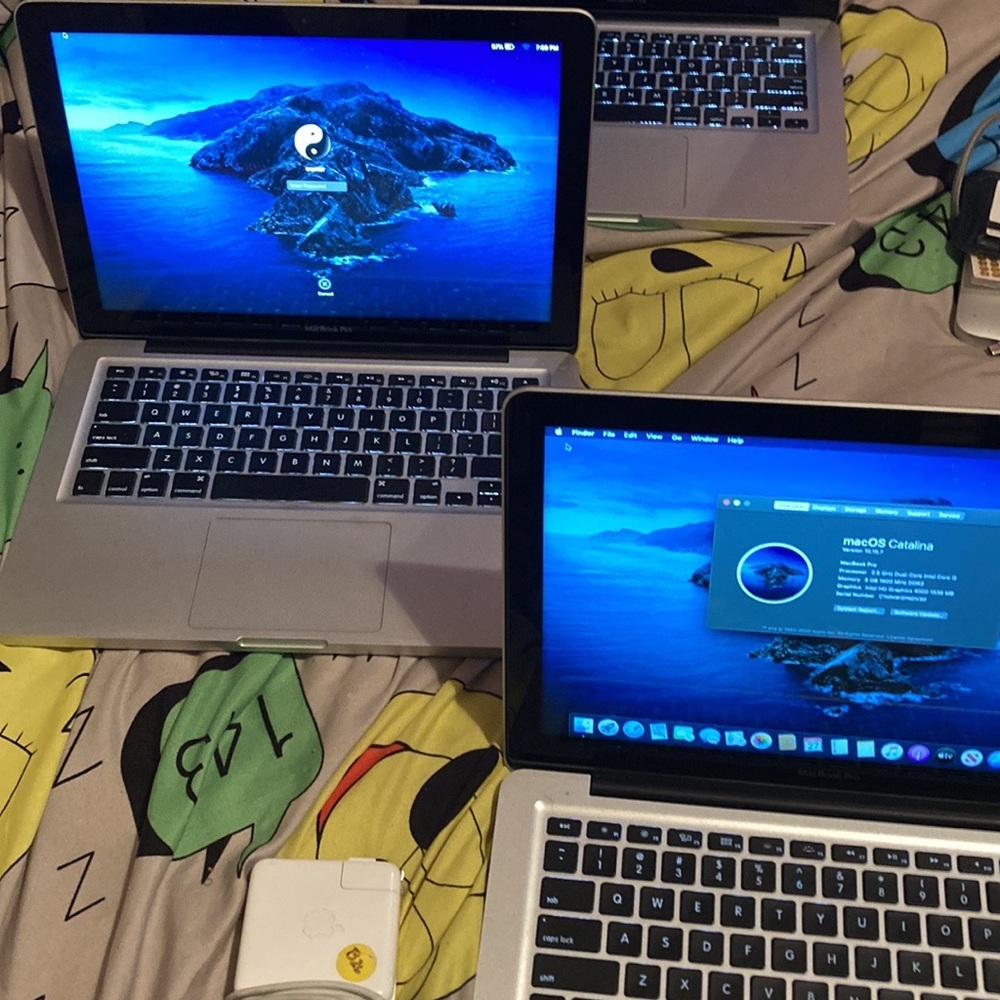 MacBook Pro - Picture 4 of 6
